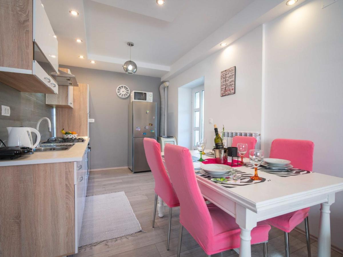 Rita By Interhome *